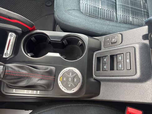 Used 2025 Ford Bronco Heritage Edition image 22