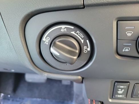 New 2026 Nissan Frontier PRO-4X w/ Pro Premium Package AWD/4WD image 31