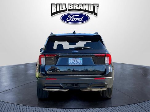 Certified 2025 Ford Explorer ST-Line AWD/4WD image 4
