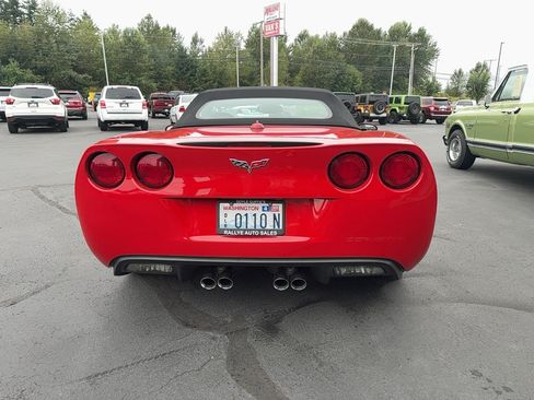 Used 2005 Chevrolet Corvette Convertible w/ Preferred Equipment Group RWD image 5