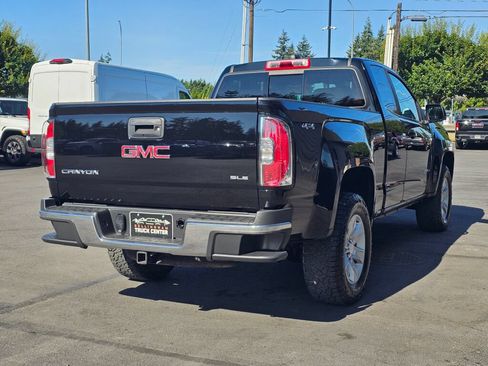 Used 2017 GMC Canyon SLE w/ SLE Convenience Package AWD/4WD image 5