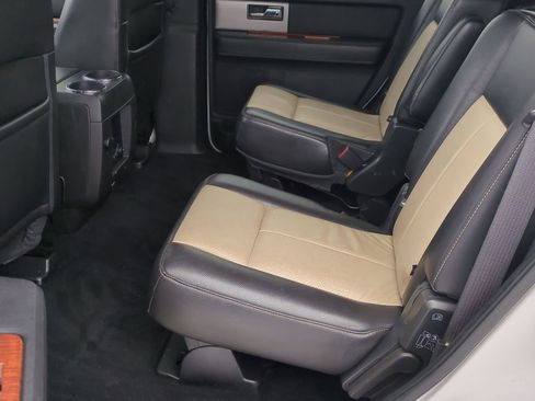 Used 2010 Ford Expedition Eddie Bauer image 19