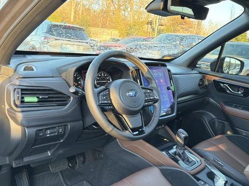 Used 2025 Subaru Forester Touring w/ Popular Package - Touring image 16