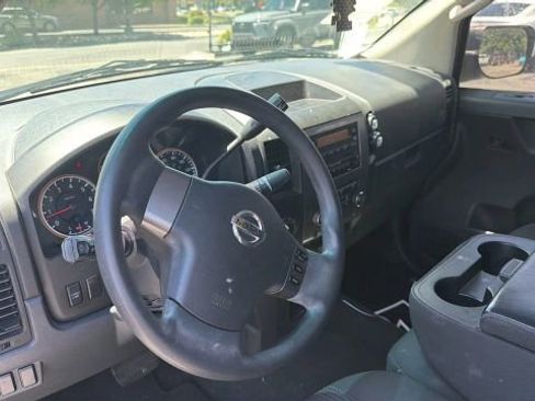 Used 2011 Nissan Titan SV w/ Tow Pkg AWD/4WD image 12