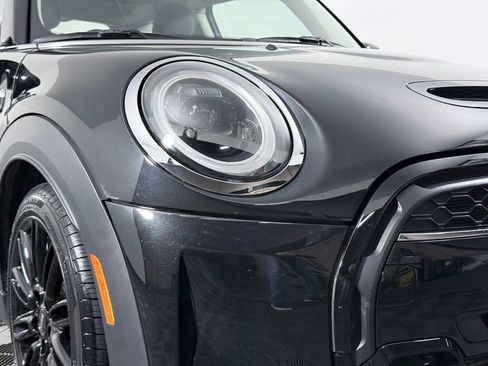 Certified 2024 MINI Cooper S FWD image 10