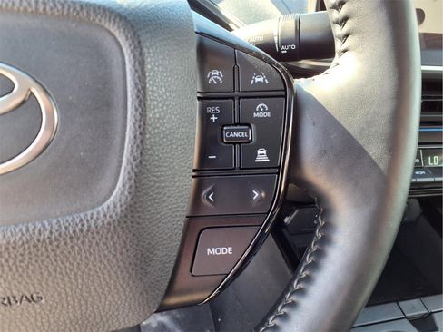 Used 2023 Toyota Prius Limited w/ Limited Premium Package image 27