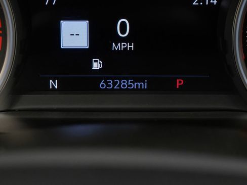 Used 2021 Chevrolet Tahoe High Country w/ Premium Package RWD image 18