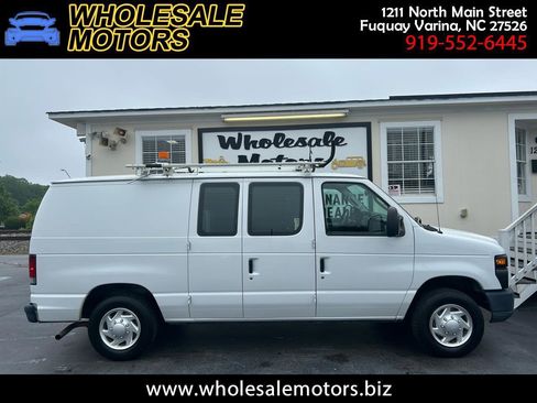Used 2012 Ford E-150 and Econoline 150 RWD image 1