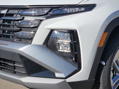 New 2026 Hyundai Tucson SE image 5