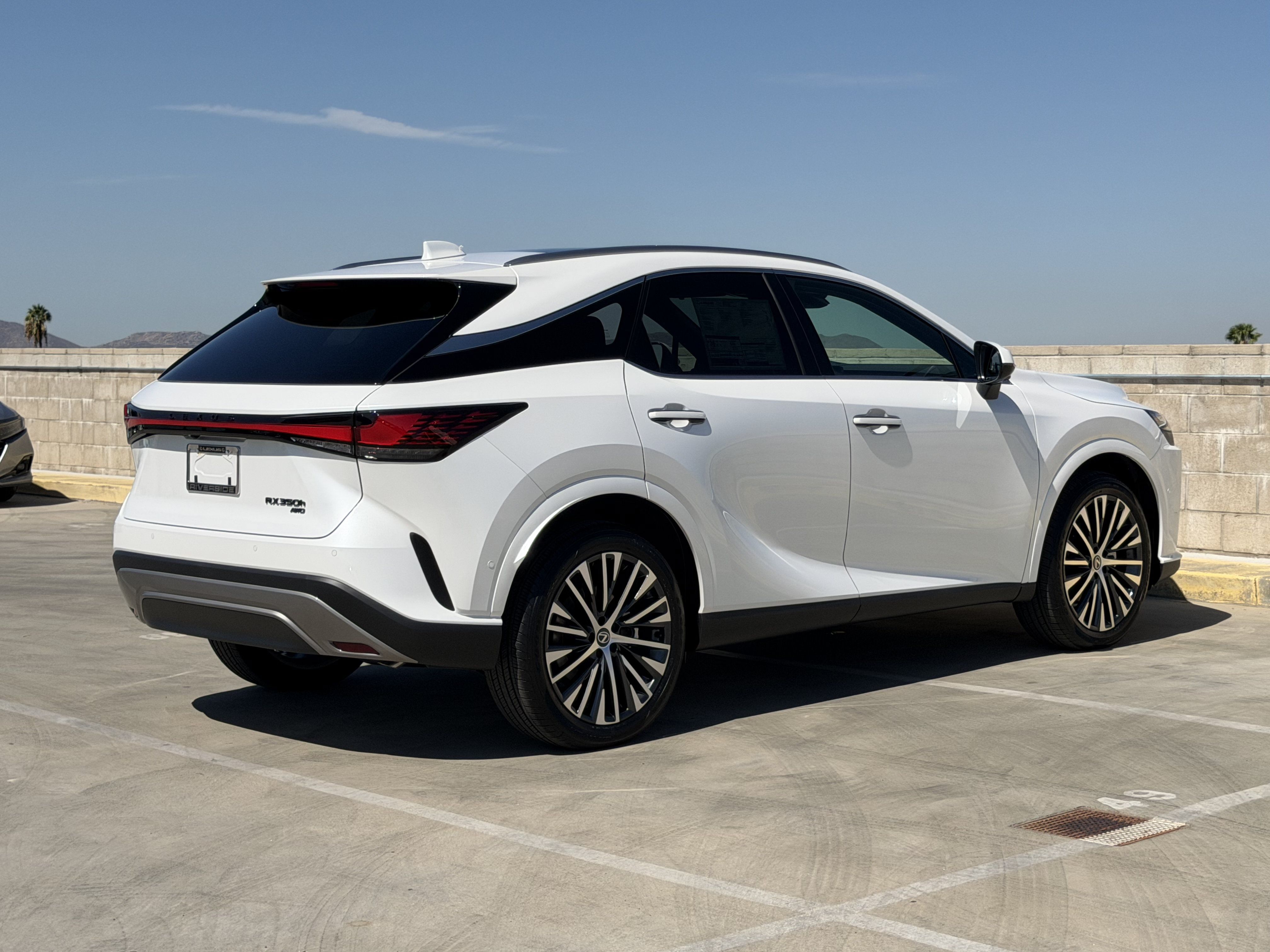 New 2026 Lexus RX 350 w/ Convenience Package AWD/4WD image 11
