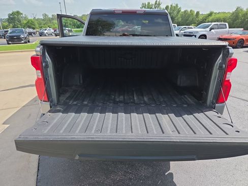 Certified 2020 Chevrolet Silverado 1500 LT Trail Boss w/ Convenience Package AWD/4WD image 30