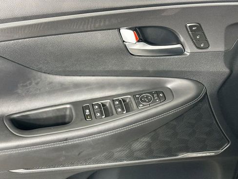 Used 2022 Hyundai Santa Fe Limited AWD/4WD image 27