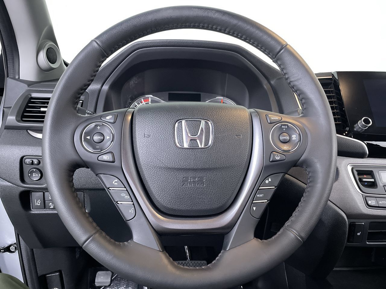 Used 2023 Honda Ridgeline RTL image 13