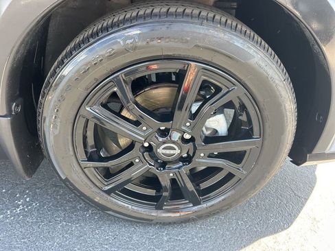 Used 2024 Nissan Kicks SR w/ SR Premium Package image 21