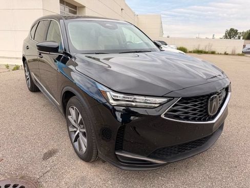 Used 2025 Acura MDX w/ Technology Package AWD/4WD image 1