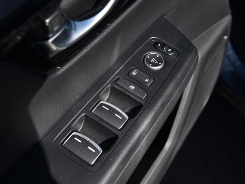 Certified 2025 Honda CR-V EX-L image 8