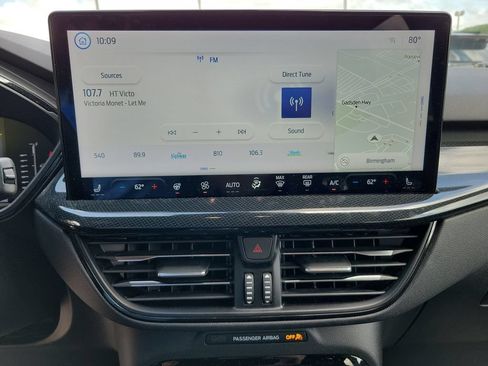Used 2023 Ford Escape ST-Line w/ Tech Pack #1 AWD/4WD image 16