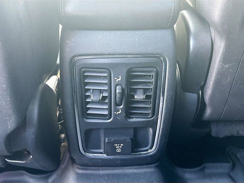 Used 2019 Jeep Grand Cherokee Altitude AWD/4WD image 26