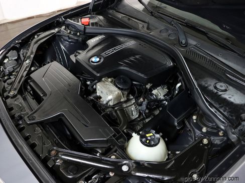 Used 2016 BMW 228i xDrive Convertible image 31