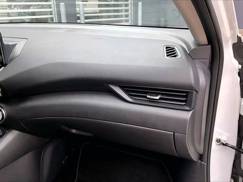 Certified 2025 Nissan Sentra S FWD image 17