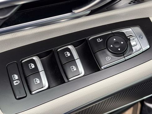 Used 2024 Kia Telluride SX w/ Towing Package FWD image 20