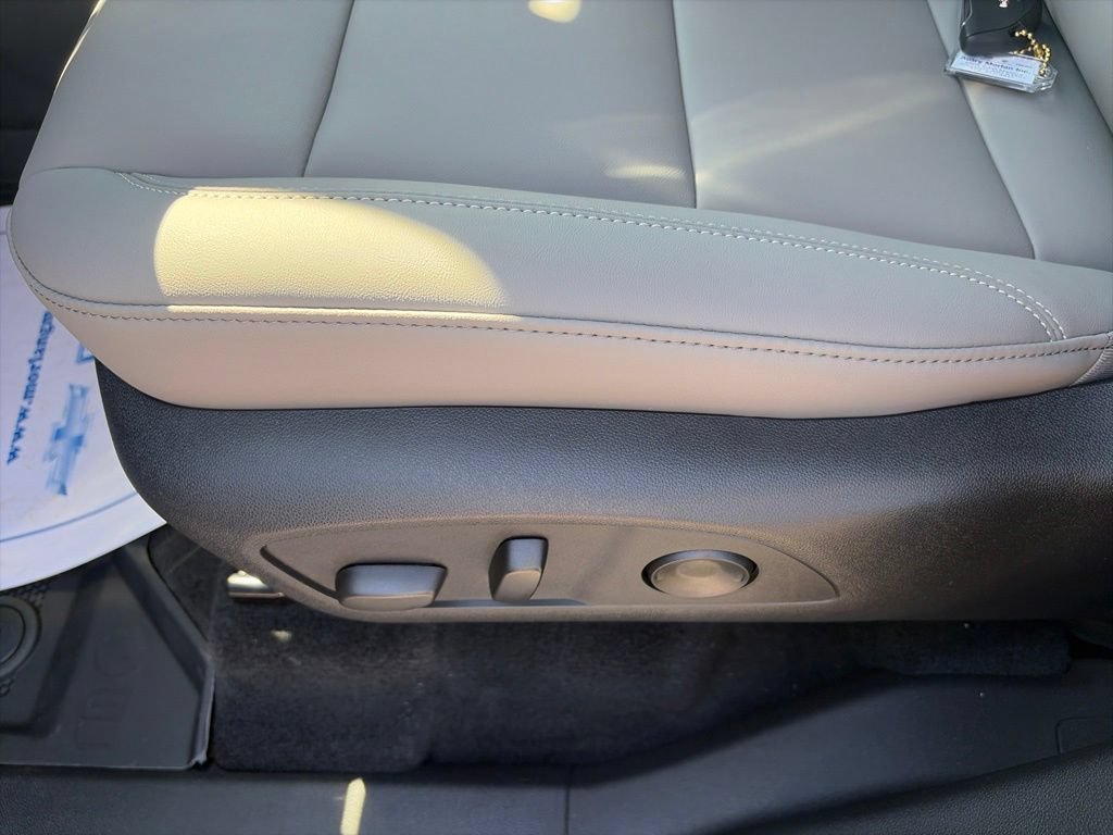 New 2027 GMC Acadia Elevation w/ Elevation Premium Package FWD image 18