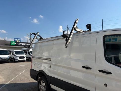 Used 2019 Ford Transit 250 130 Low Roof RWD image 5