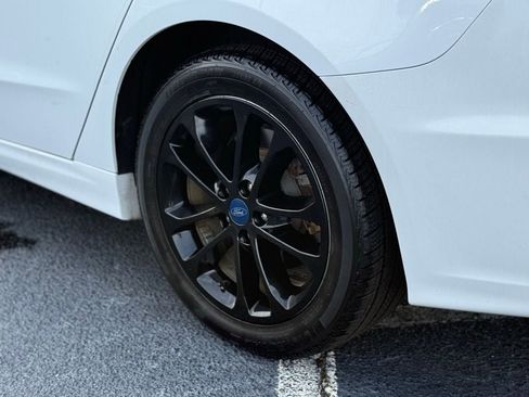 Certified 2020 Ford Fusion SE image 9