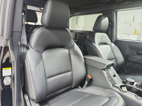 New 2026 Ford Bronco Badlands AWD/4WD image 37