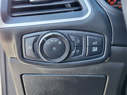 Certified 2022 Ford Edge ST-Line w/ Cargo Accessory Package image 24