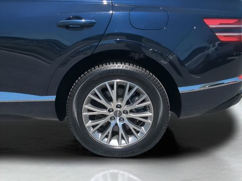 Used 2024 Genesis GV80 2.5T AWD/4WD image 35