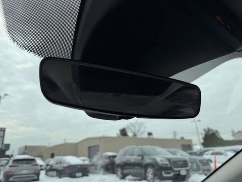 Used 2021 MAZDA MAZDA3 s image 26