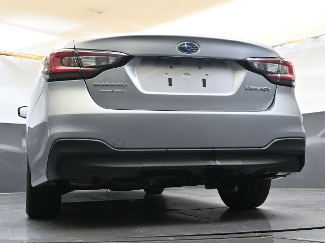 Used 2025 Subaru Legacy Premium AWD/4WD image 32