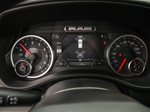 New 2026 RAM 1500 Express image 23