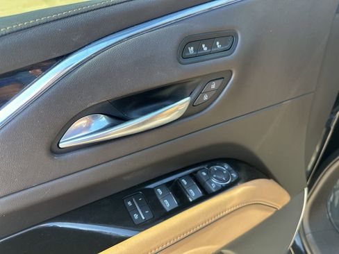 Used 2021 Cadillac Escalade Sport w/ Driver Assist Tech Package image 14