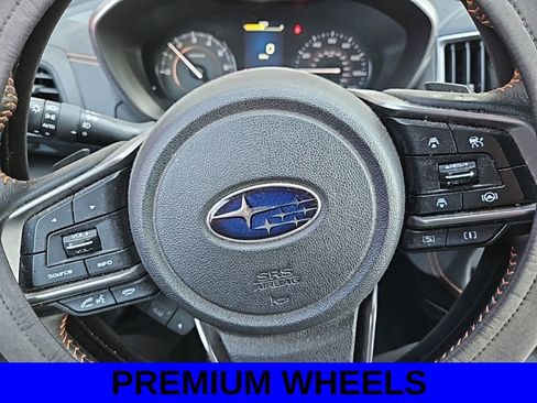 Used 2023 Subaru Crosstrek 2.0i Premium image 9