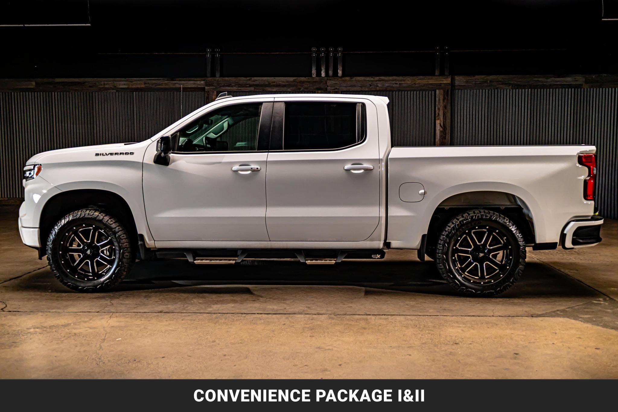 Used 2024 Chevrolet Silverado 1500 RST w/ Convenience Package II AWD/4WD image 5