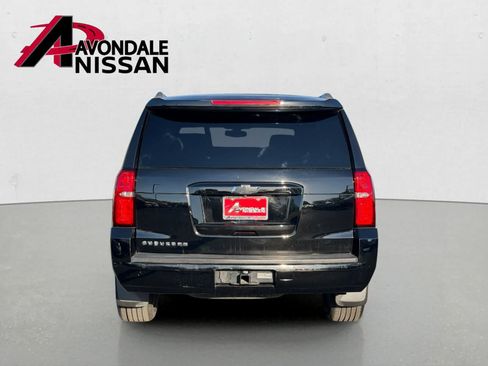 Used 2018 Chevrolet Suburban LS w/ All-Season Package RWD image 5