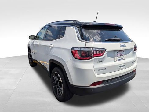 Used 2022 Jeep Compass Limited AWD/4WD image 6