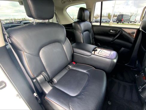 Used 2020 Nissan Armada Platinum w/ Captain's Chairs Package image 18