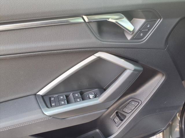 Certified 2025 Audi Q3 2.0T Premium AWD/4WD image 11