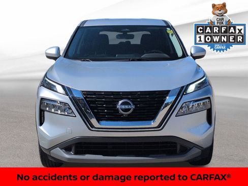 Certified 2023 Nissan Rogue SV image 3