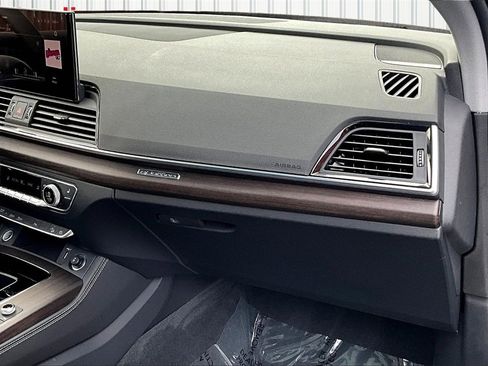 Used 2025 Audi Q5 2.0T Premium Plus w/ Premium Plus Package image 26