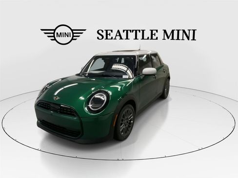 New 2026 MINI Cooper 4-Door Hardtop image 5