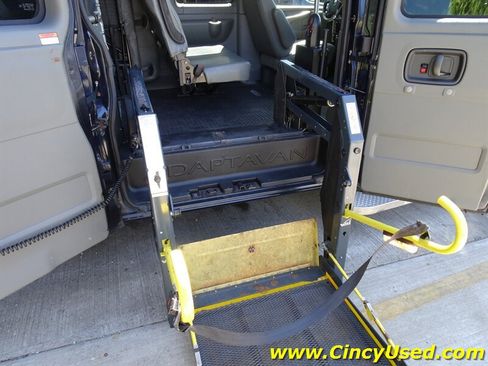 Used 2012 Chevrolet Express 3500 LT w/ LT Preferred Equipment Group RWD image 27