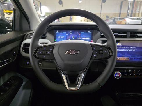 New 2027 Chevrolet Bolt LT w/ Comfort Package image 29