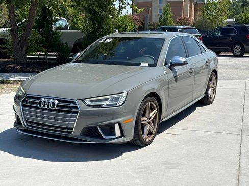 Used 2019 Audi S4 Premium Plus w/ Premium Plus Package AWD/4WD image 3