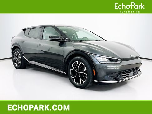 Used 2024 Kia EV6 Wind w/ Wind Technology Package AWD/4WD image 1