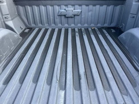 Used 2022 Chevrolet Silverado 1500 RST image 17