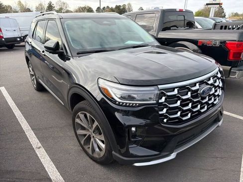 Certified 2025 Ford Explorer Platinum w/ Ultimate Package image 2